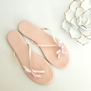 Blush Pink Esprit Flip Flops Party Sandals, Polka-dot Pink Bow,  Size 9